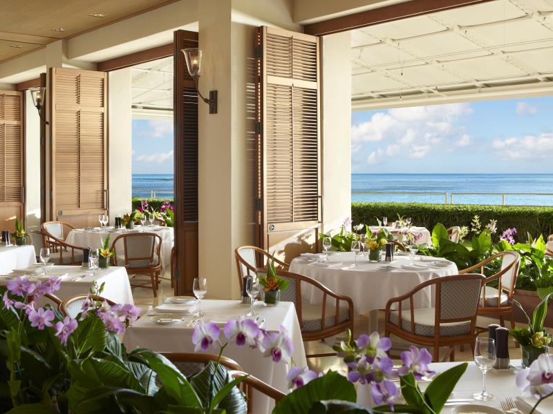 Halekulani - No Resort Fee Honolulu Exterior foto The Beach Club