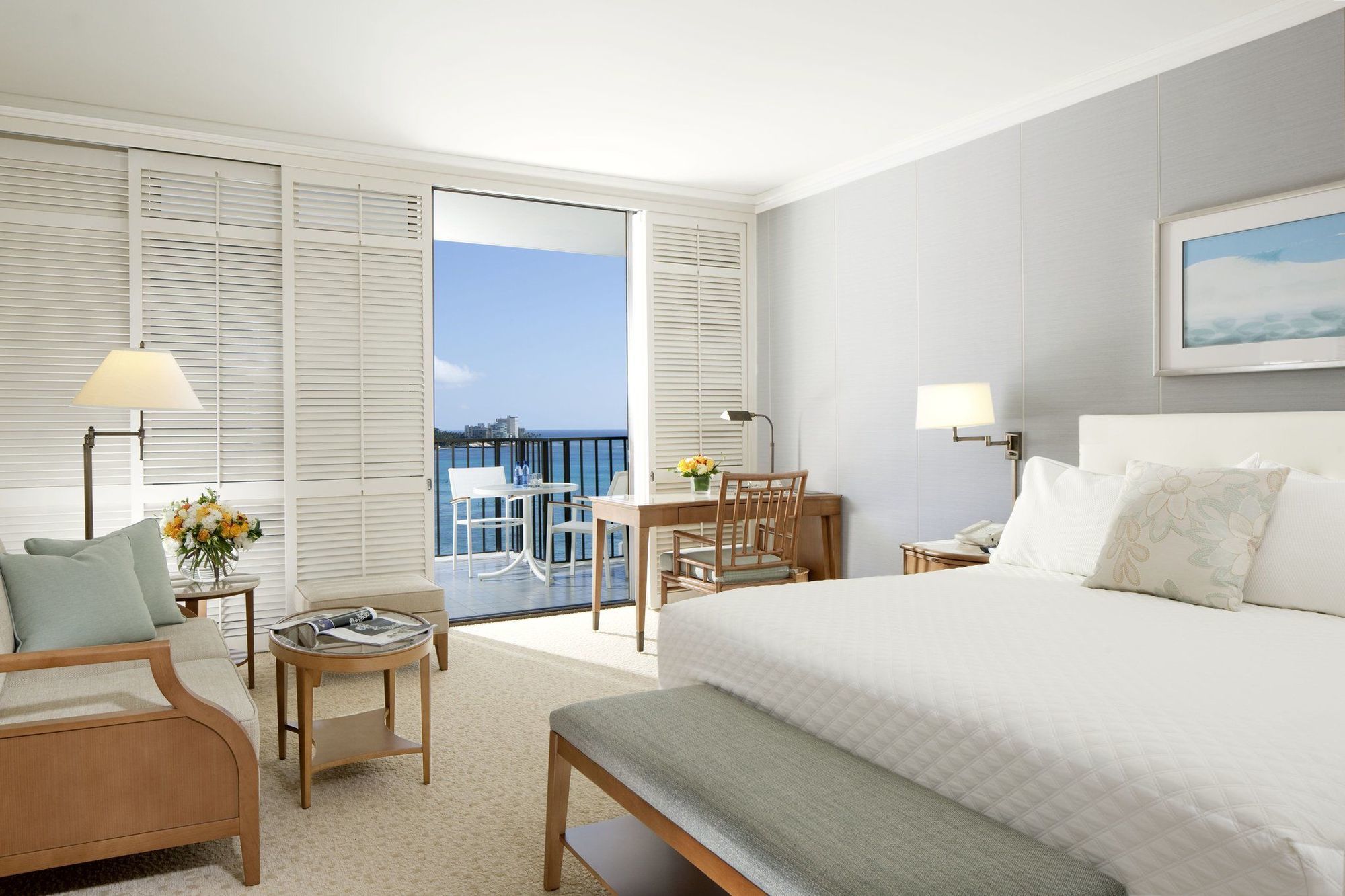 Halekulani - No Resort Fee Honolulu Habitación foto A guest room at the Four Seasons Resort Maui